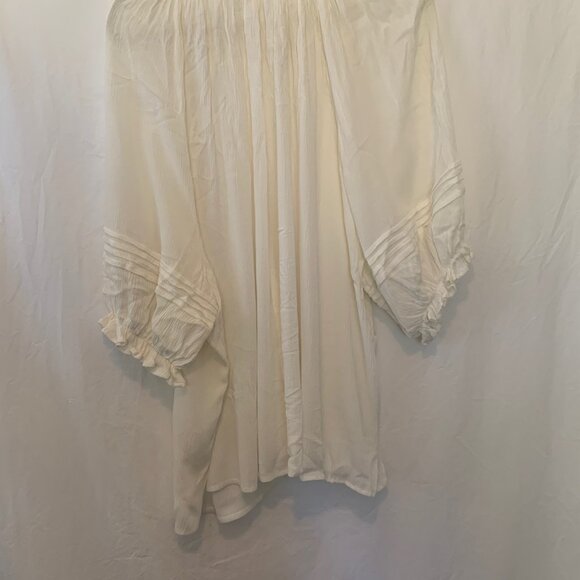 Off-White Pintuck Crinkle Blouse L Flowy Boho Romantic Ruffle Sleeve Top - Picture 2 of 6